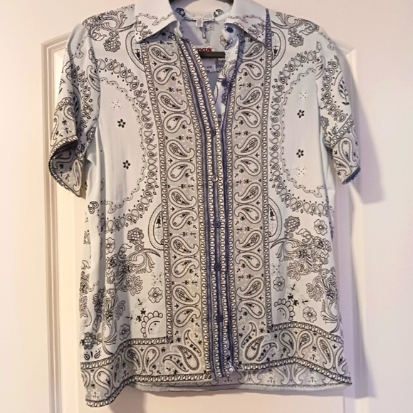 NWT Maison flowy paisley print blouse button down. Blue size XS - Picture 1 of 7
